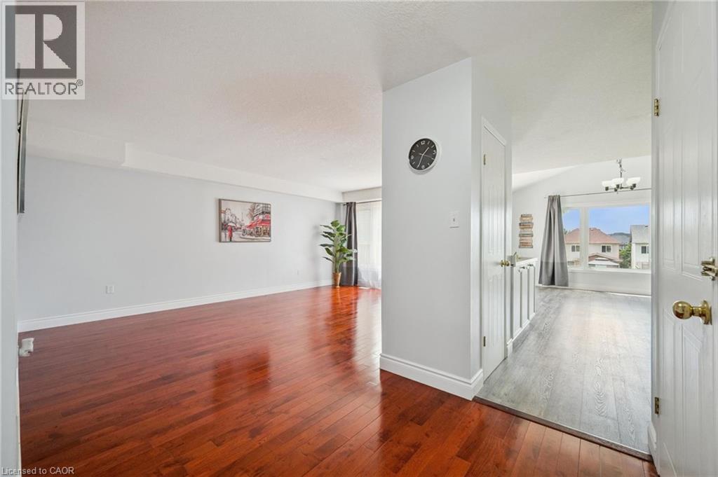 769 Karlsfeld Road, Waterloo, Ontario N2T 2X2 - Photo 7 - 40842119
