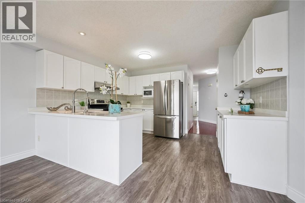 769 Karlsfeld Road, Waterloo, Ontario N2T 2X2 - Photo 14 - 40842119