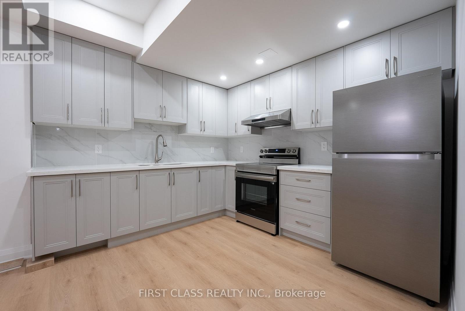 Basement - 544 White's Hill Avenue, Markham, Ontario  L6B 1N9 - Photo 3 - N13513532