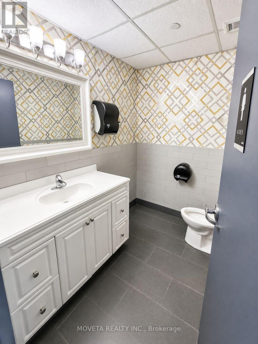 24 & 25 - 50 Ritin Lane, Vaughan, Ontario  L4K 4C9 - Photo 15 - N13513582