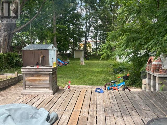 28 Caroline Street, Barrie, Ontario L4N 2S3 - Photo 2 - S13513606