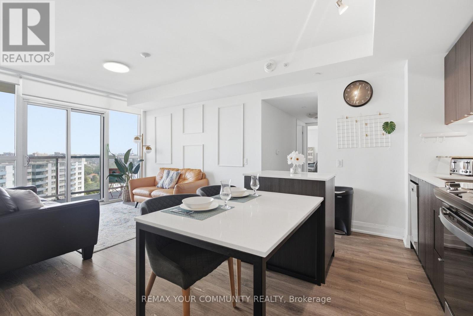 1504 - 1461 Lawrence Avenue, Toronto, Ontario  M6L 0A6 - Photo 4 - W13513530