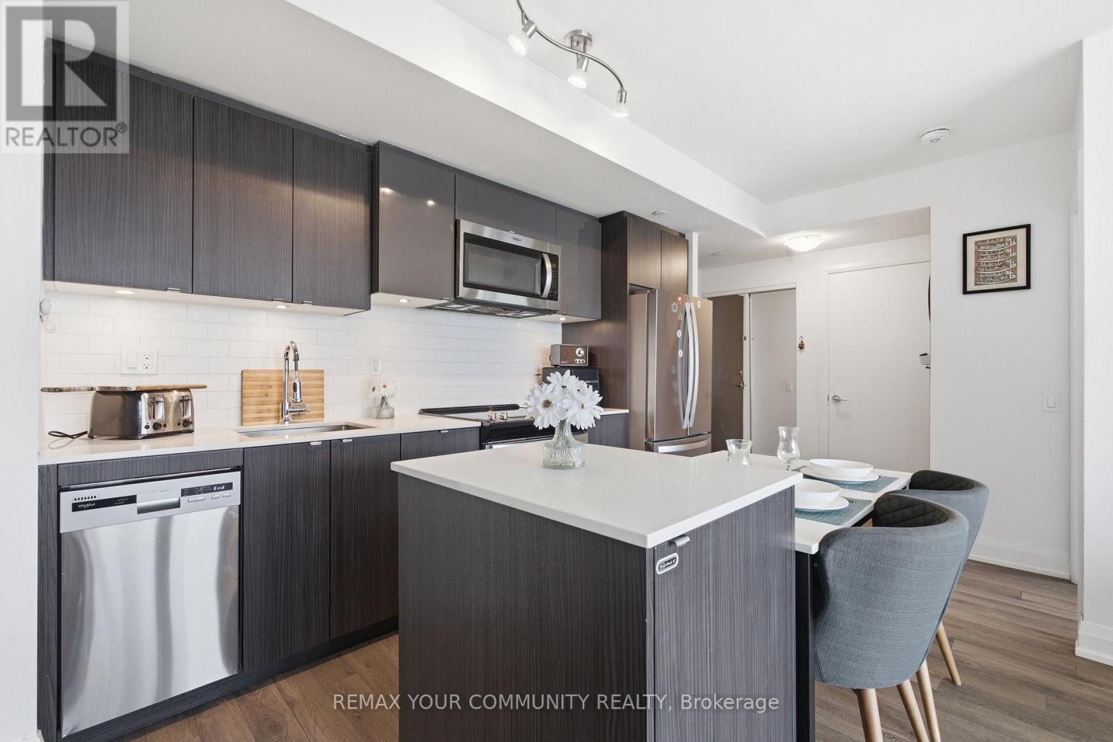 1504 - 1461 Lawrence Avenue, Toronto, Ontario  M6L 0A6 - Photo 8 - W13513530