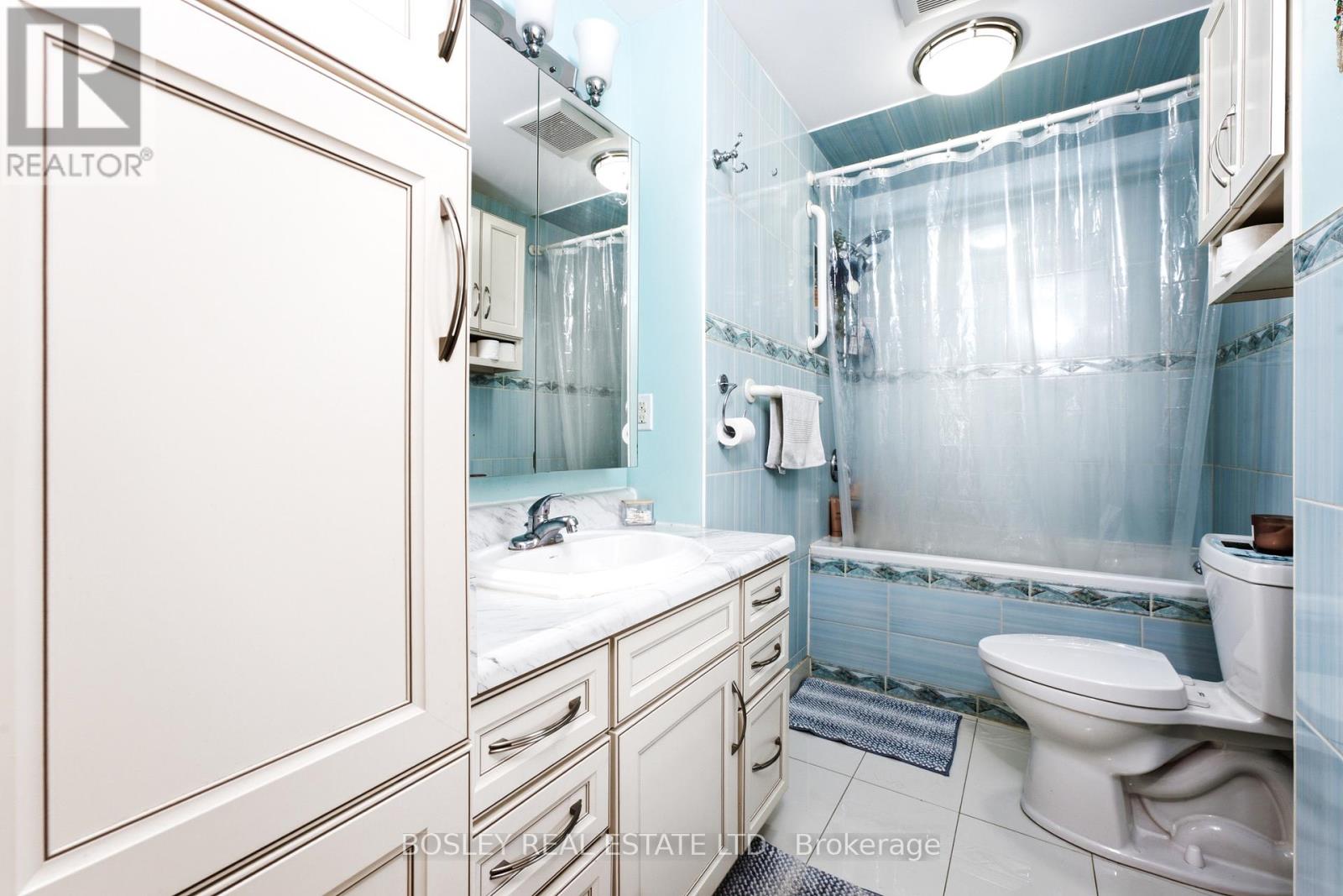 3 - 115 Roncesvalles Avenue, Toronto, Ontario  M6R 2K9 - Photo 26 - W13513560