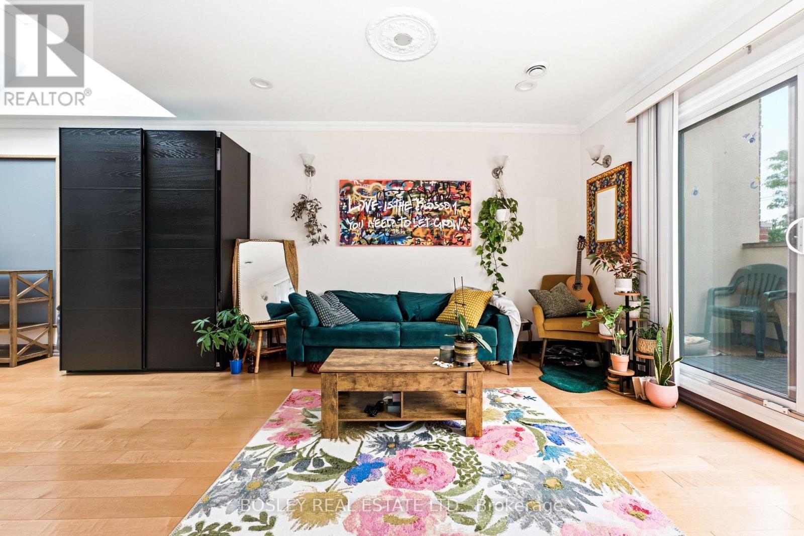 3 - 115 Roncesvalles Avenue, Toronto, Ontario  M6R 2K9 - Photo 5 - W13513560
