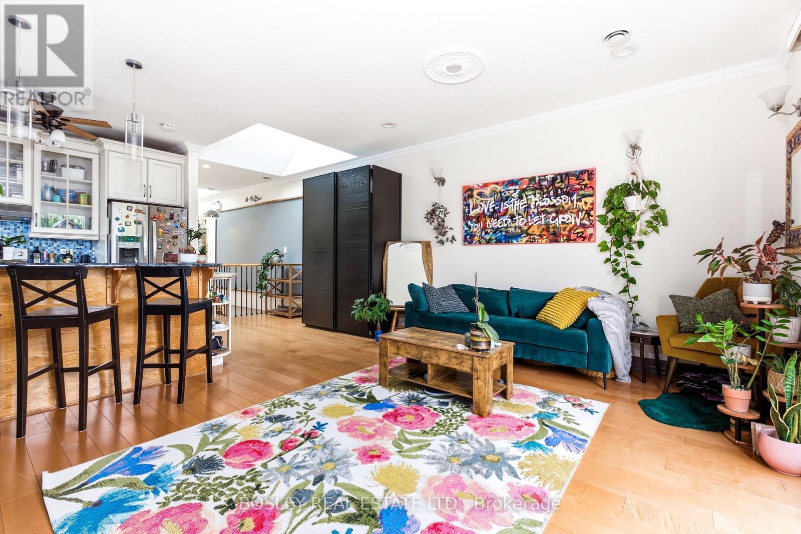 3 - 115 Roncesvalles Avenue, Toronto, Ontario  M6R 2K9 - Photo 6 - W13513560