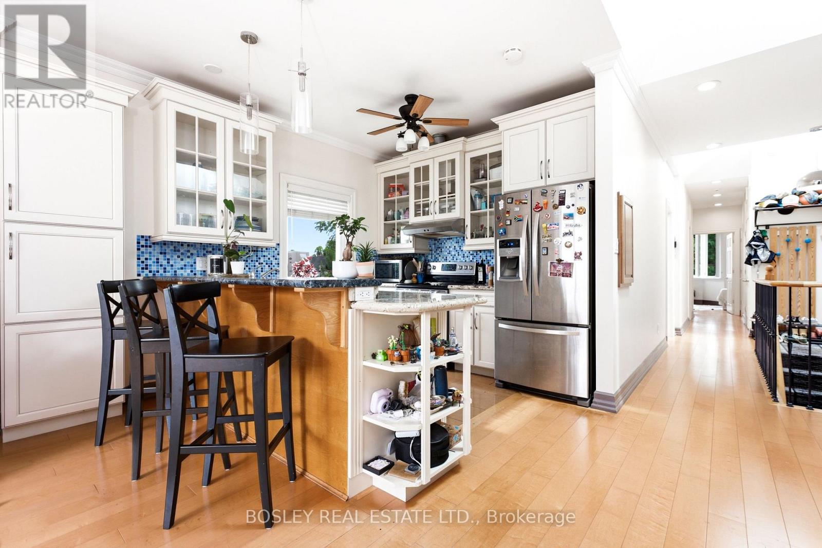 3 - 115 Roncesvalles Avenue, Toronto, Ontario  M6R 2K9 - Photo 7 - W13513560
