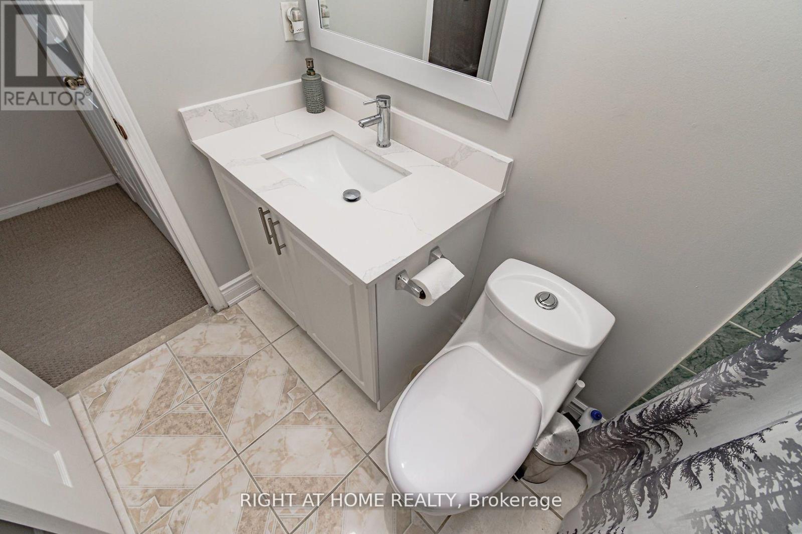 2084 White Dove Circle, Oakville, Ontario  L6M 3R6 - Photo 19 - W13513592