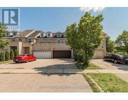 2084 WHITE DOVE CIRCLE, Oakville, Ontario