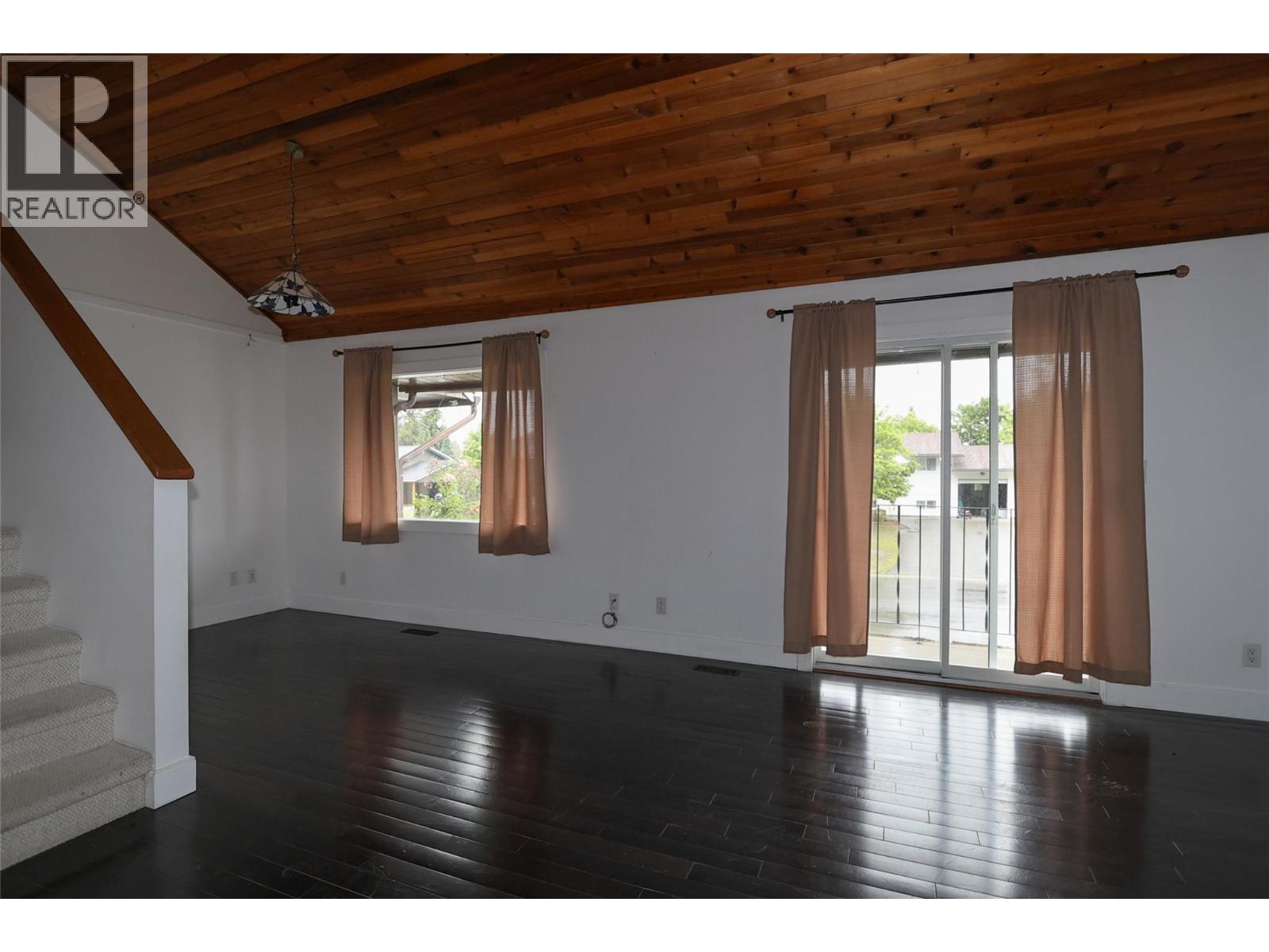 413 Alpine Crescent Unit# A, Kimberley, British Columbia  V1A 3B2 - Photo 11 - 10392913