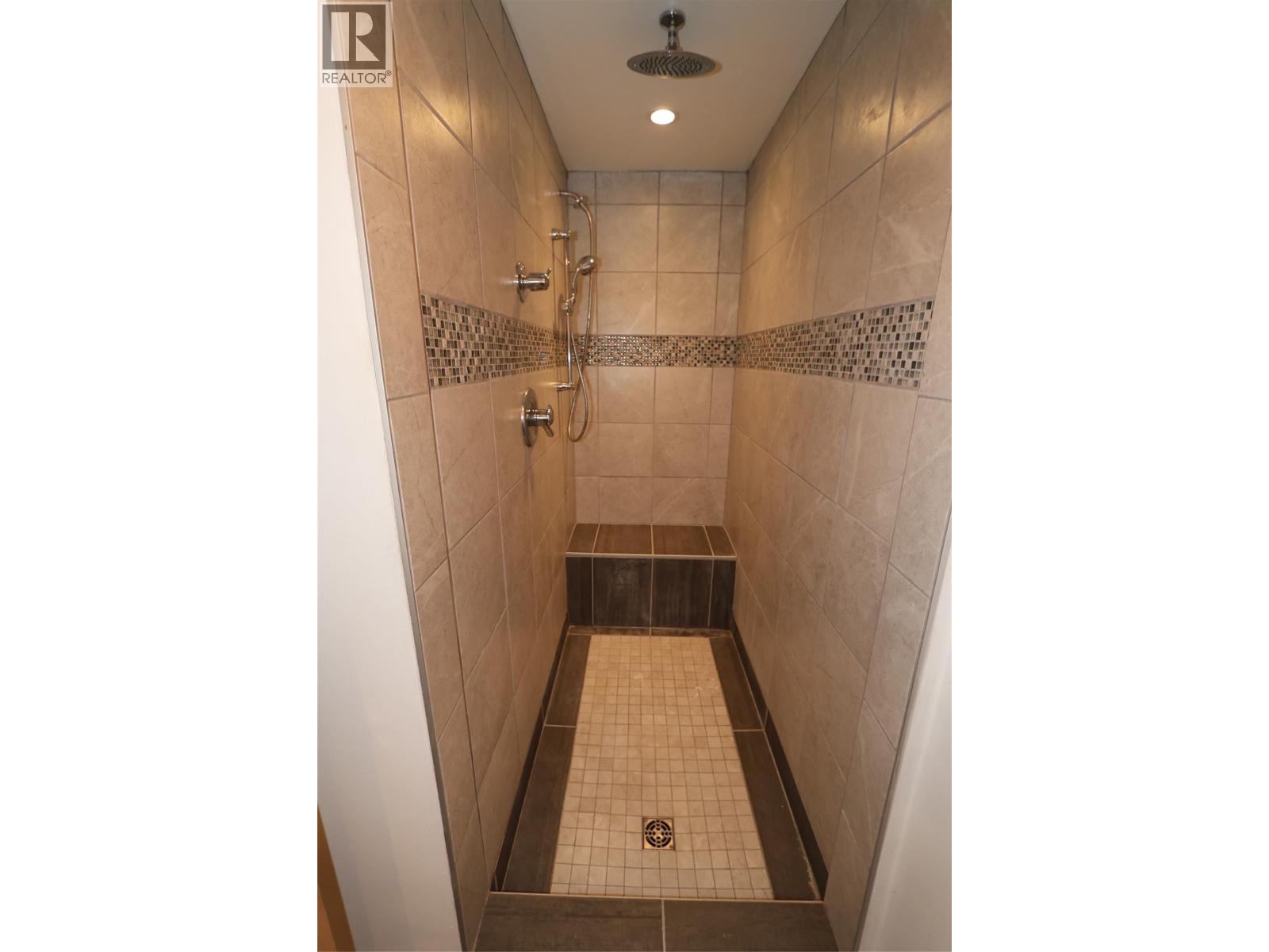 413 Alpine Crescent Unit# A, Kimberley, British Columbia  V1A 3B2 - Photo 18 - 10392913