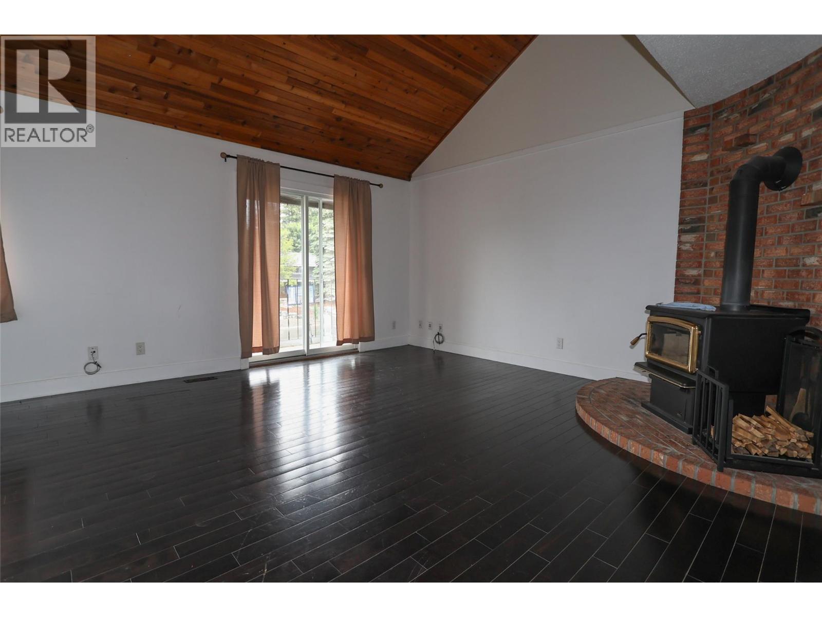 413 Alpine Crescent Unit# A, Kimberley, British Columbia  V1A 3B2 - Photo 7 - 10392913