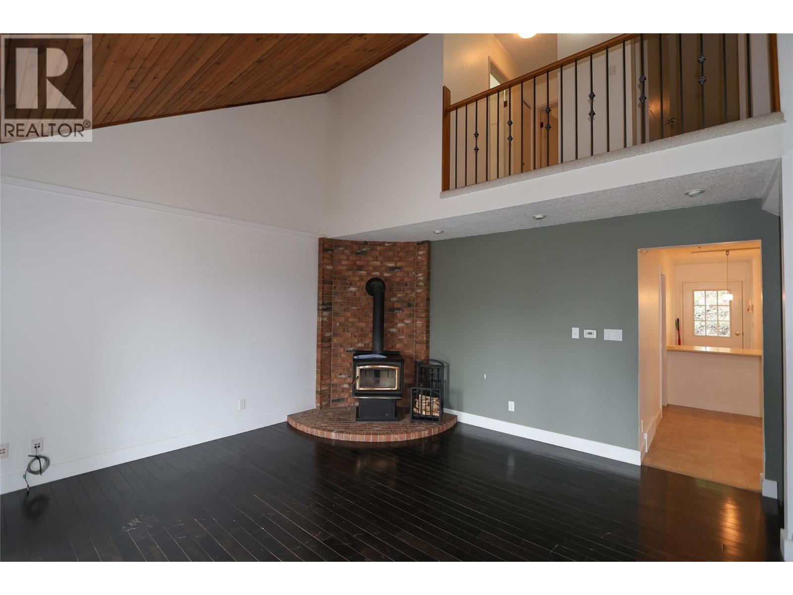 413 Alpine Crescent Unit# A, Kimberley, British Columbia  V1A 3B2 - Photo 8 - 10392913