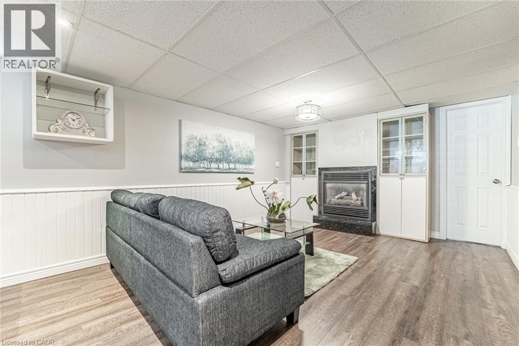 146 Welbourn Drive Unit# Lower, Hamilton, Ontario L9A 3N4 - Photo 3 - 40844585