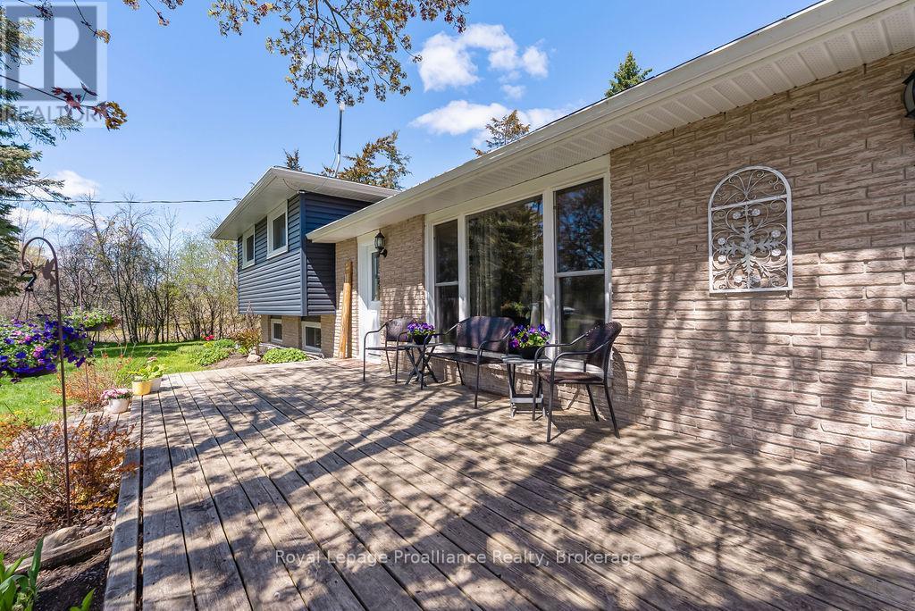 202 Huntingwood Drive, Quinte West, Ontario  K8N 4Z5 - Photo 8 - X13513672