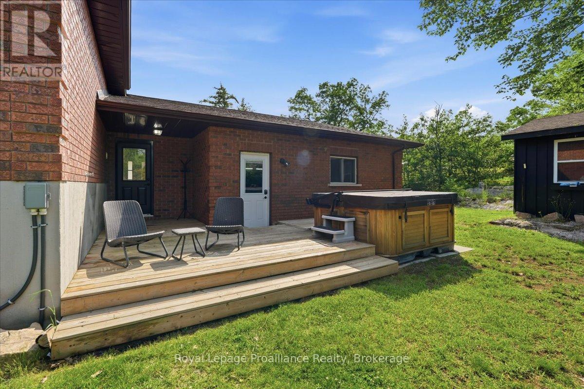 10389 Highway 41, Addington Highlands, Ontario  K0H 1Z0 - Photo 32 - X13513768