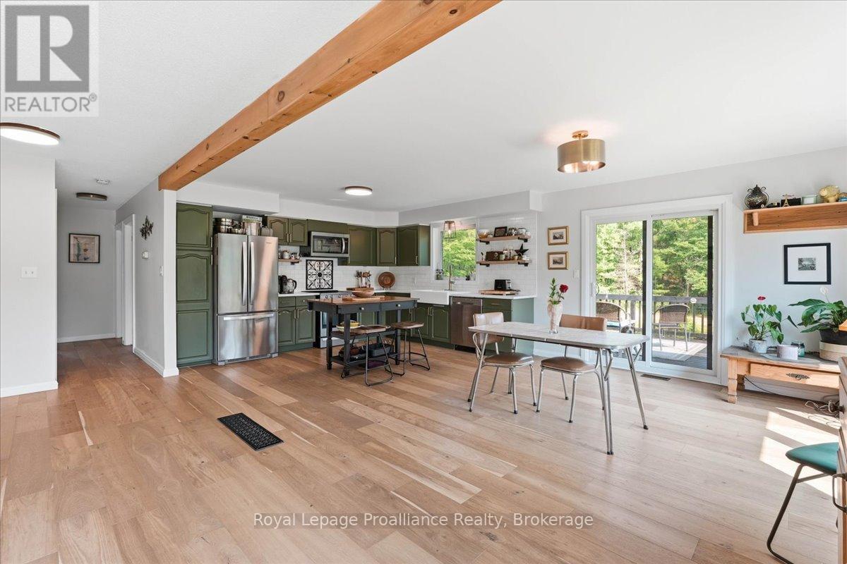 10389 Highway 41, Addington Highlands, Ontario  K0H 1Z0 - Photo 8 - X13513768