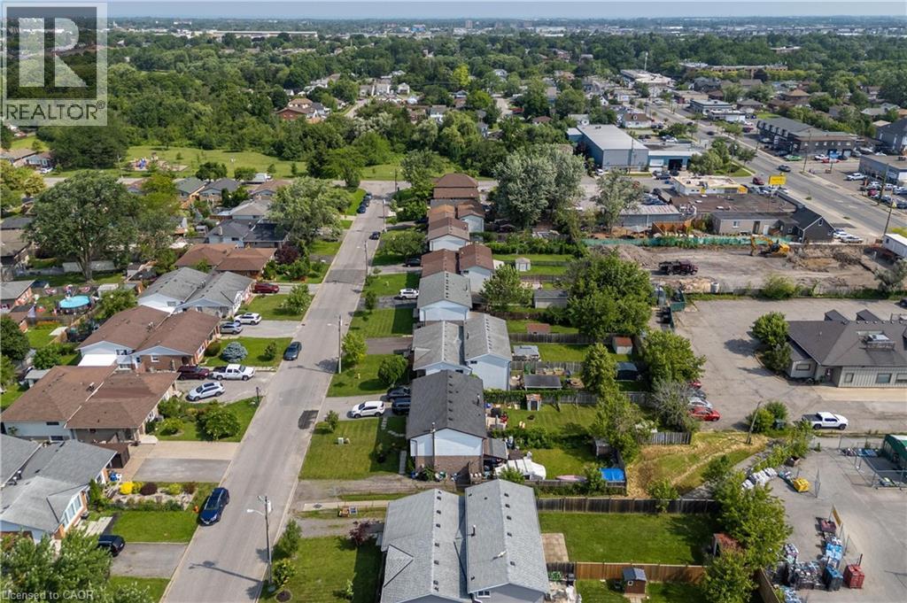31 Canterbury Drive, St. Catharines, Ontario  L2P 3M6 - Photo 25 - 40844697