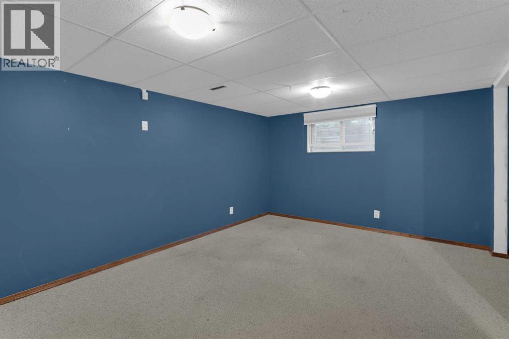 47 Hillgrove Drive Sw, Calgary, Alberta  T2V 3L5 - Photo 31 - A2324210