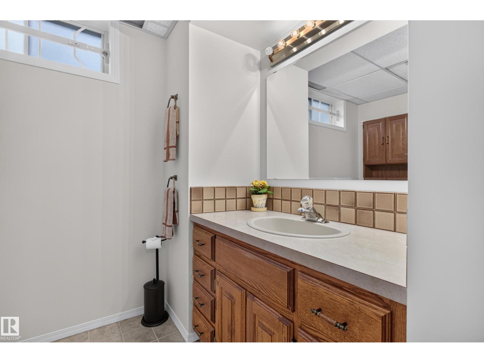 17603 85 Av NW NW, Edmonton, Alberta  T5T 0L1 - Photo 37 - E4496689