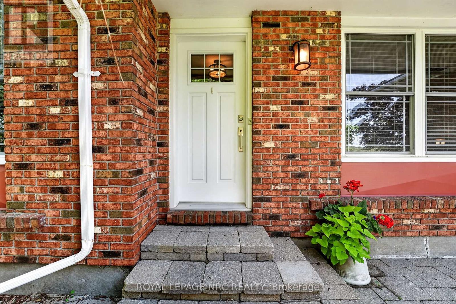 3532 Black Creek Road, Fort Erie, Ontario  L0S 1S0 - Photo 4 - X13513664