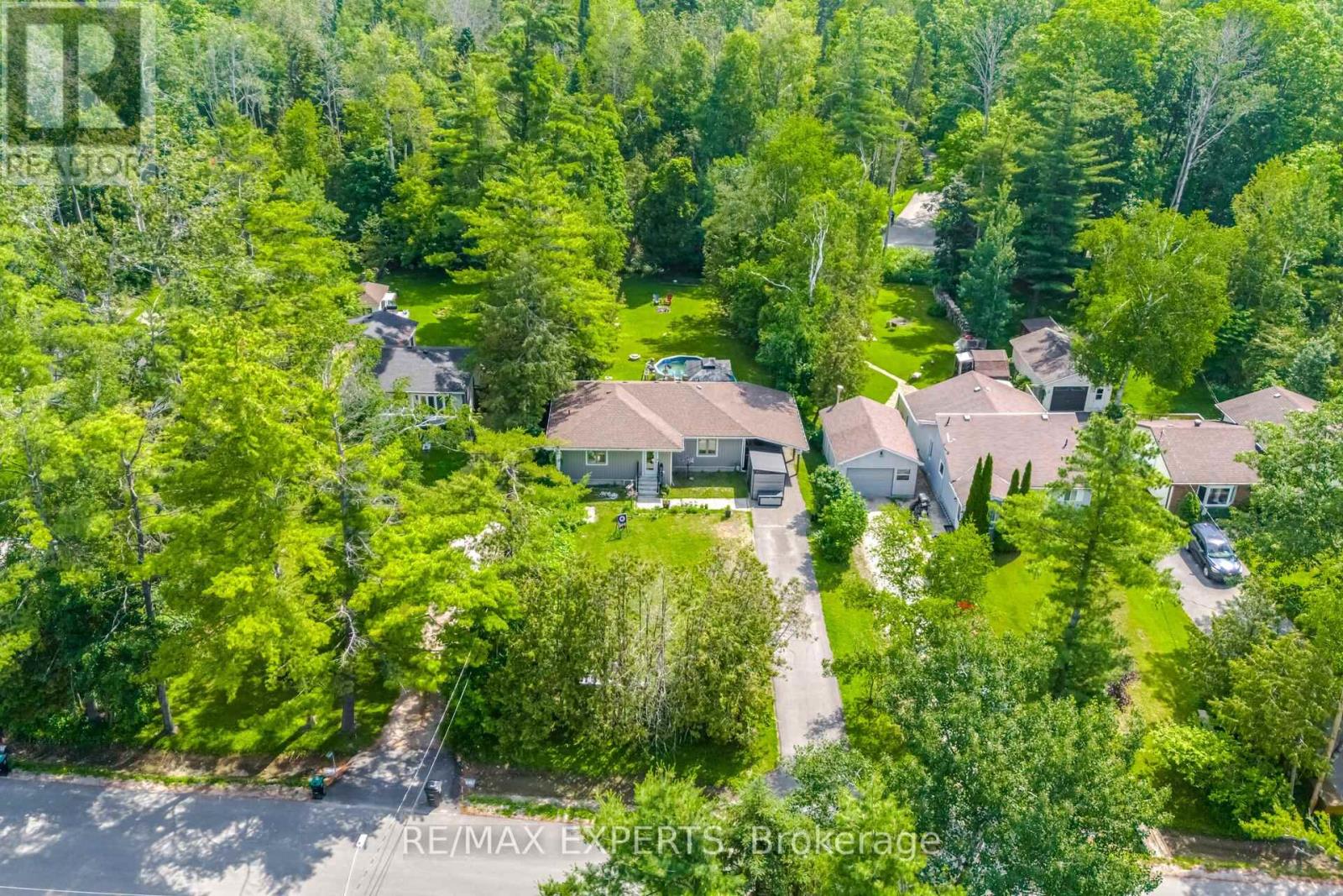 3211 COVE AVENUE, Innisfil, Ontario