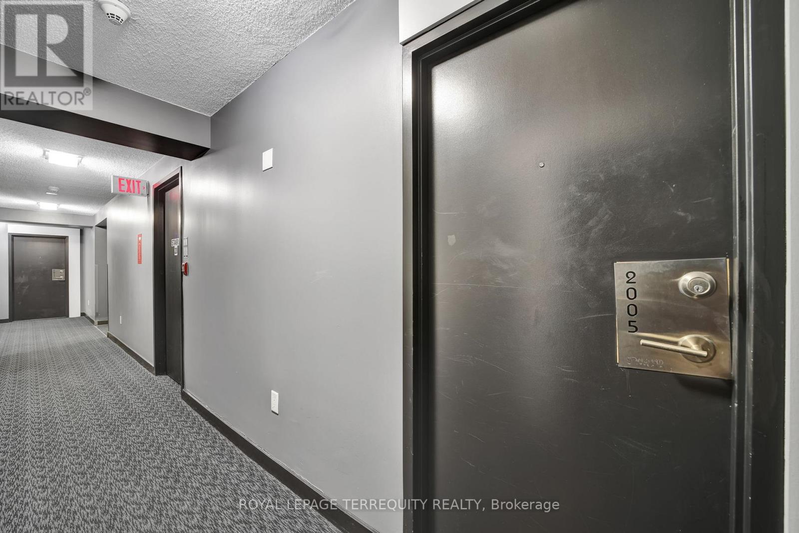2005 - 11 Brunel Court, Toronto, Ontario  M5V 3Y3 - Photo 5 - C13513866
