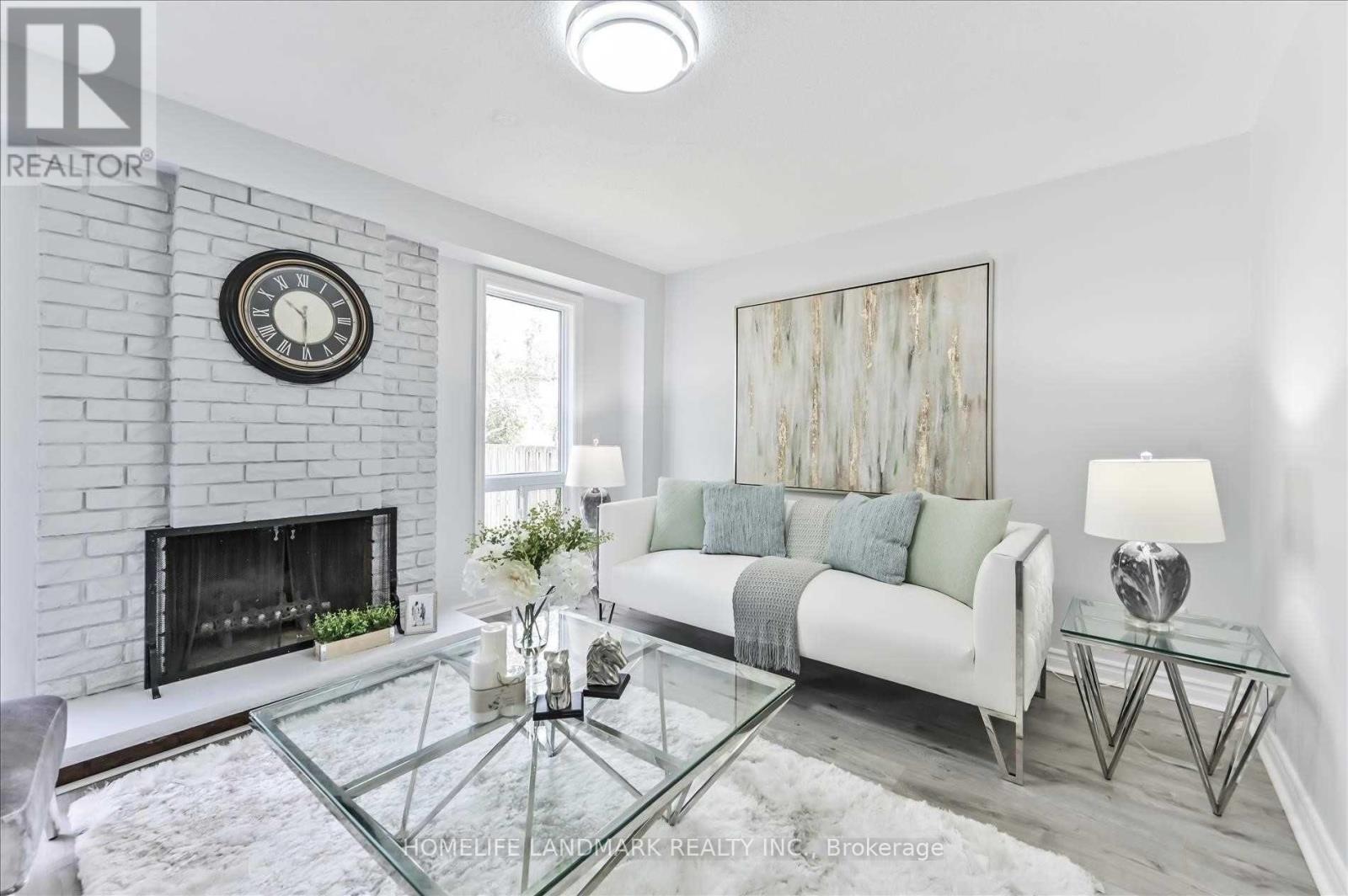 Master Bedroom - 127 Shady Hollow Drive, Toronto, Ontario M1V 2L9 - Photo 5 - E13513702