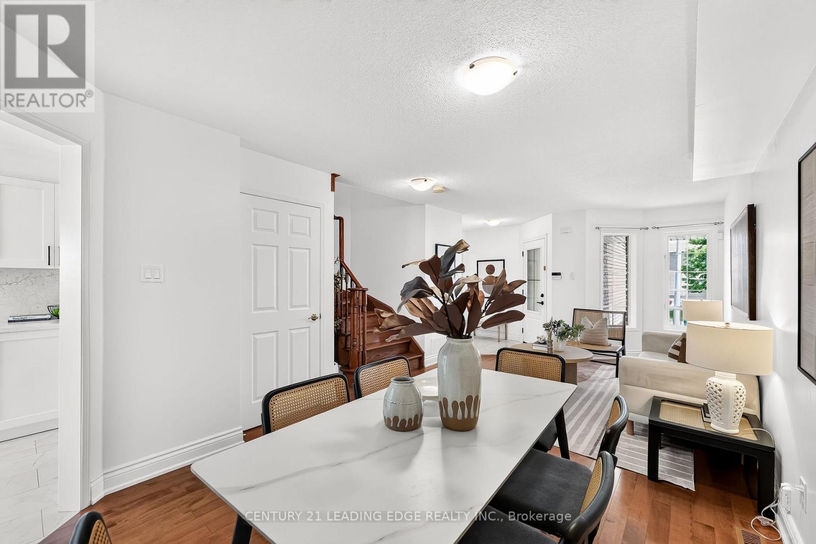 22 Andona Crescent, Toronto, Ontario  M1C 5J6 - Photo 14 - E13513732