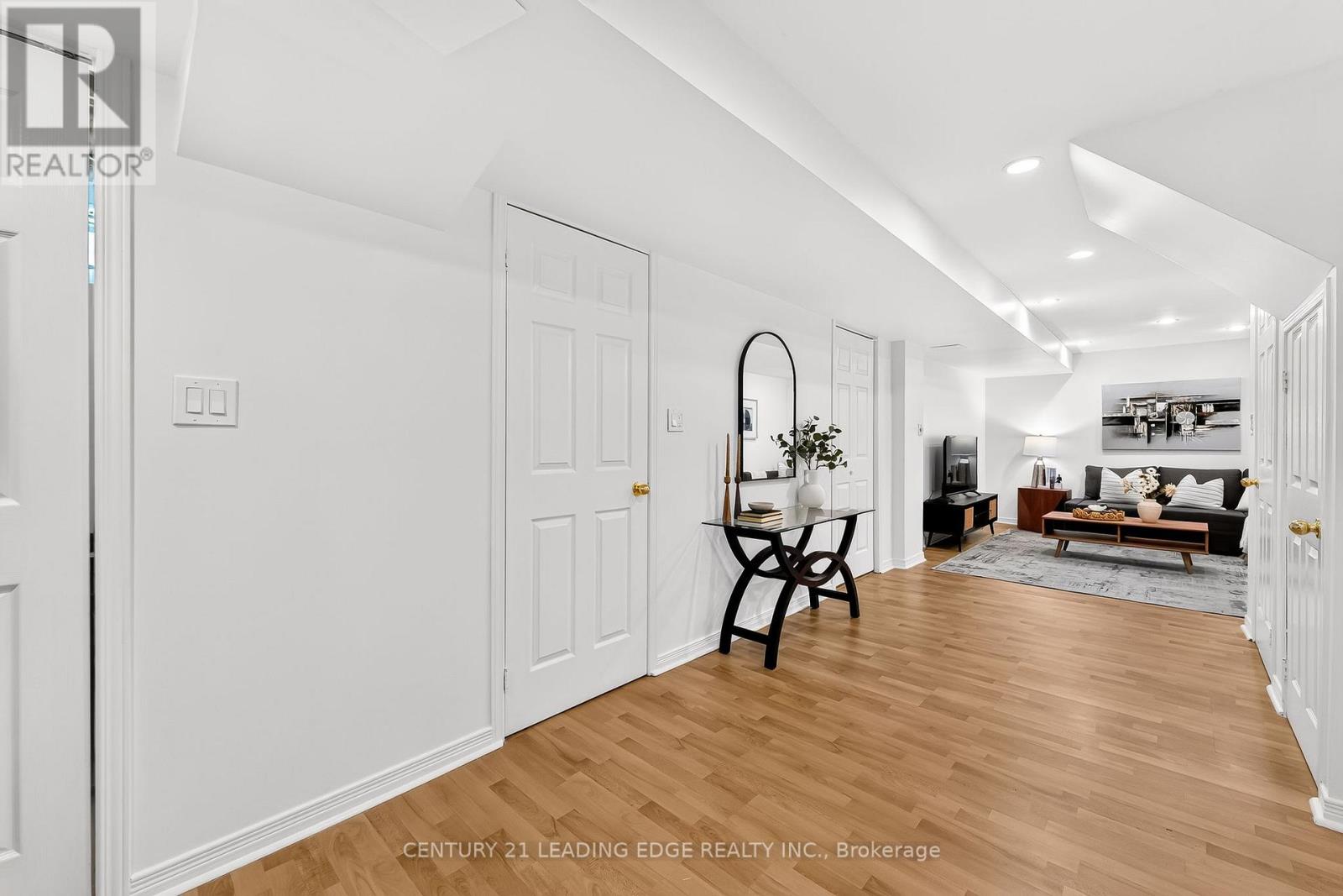 22 Andona Crescent, Toronto, Ontario  M1C 5J6 - Photo 35 - E13513732