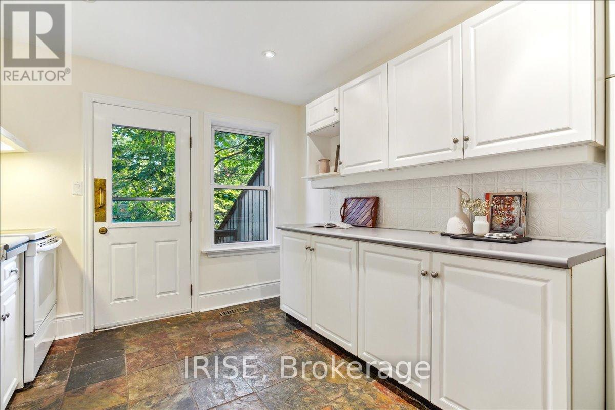 61 CHISHOLM AVENUE - Photo 12