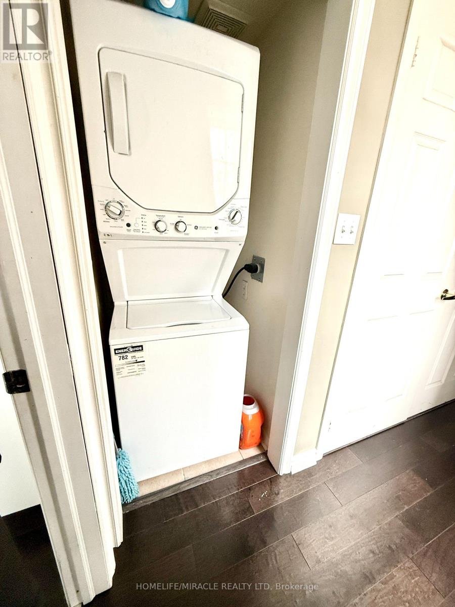 71 - 1250 St Martins Drive, Pickering, Ontario L1W 0A2 - Photo 10 - E13513968