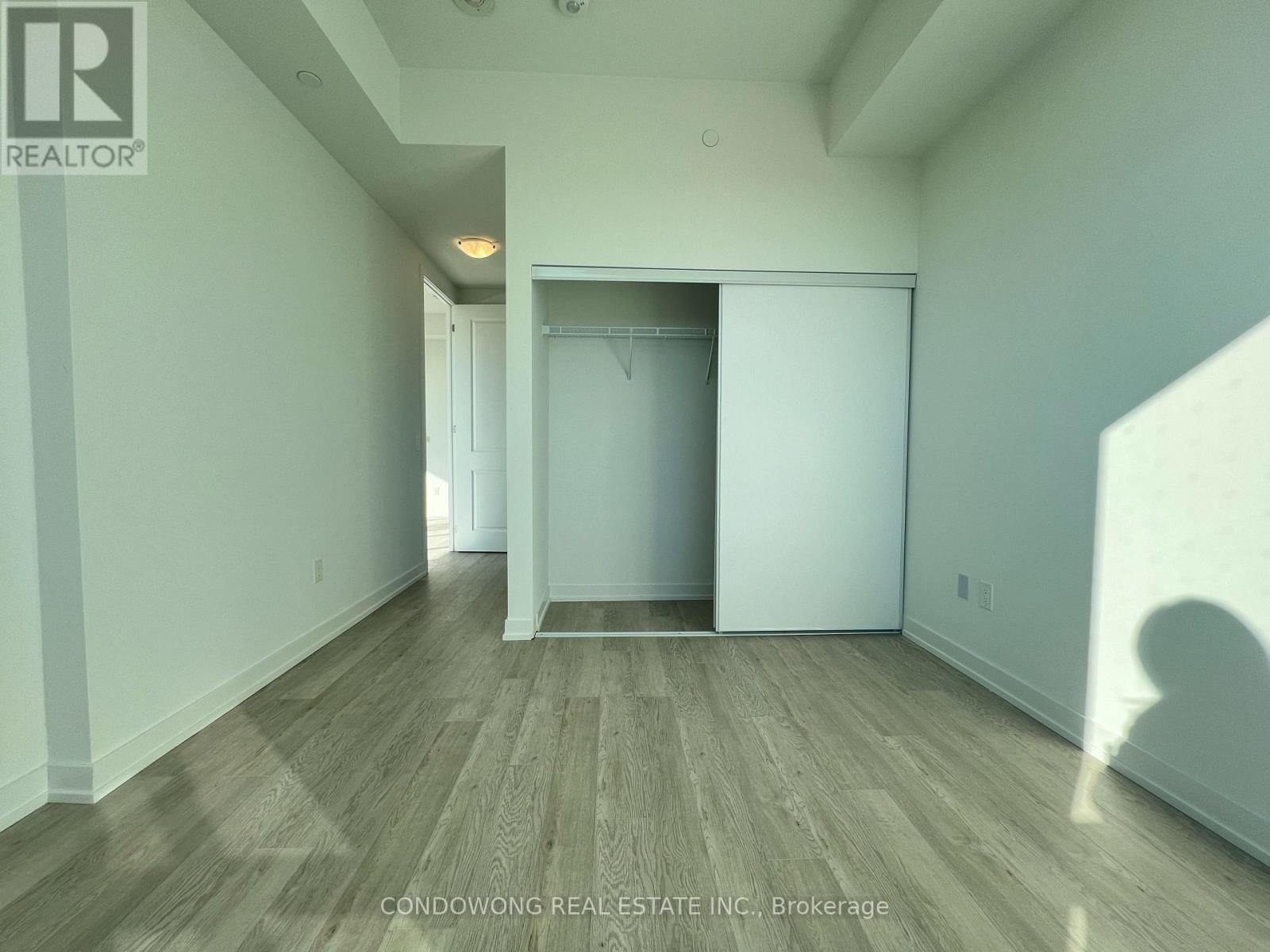 702 - 1435 Celebration Drive, Pickering, Ontario  L1W 0C2 - Photo 6 - E13513984