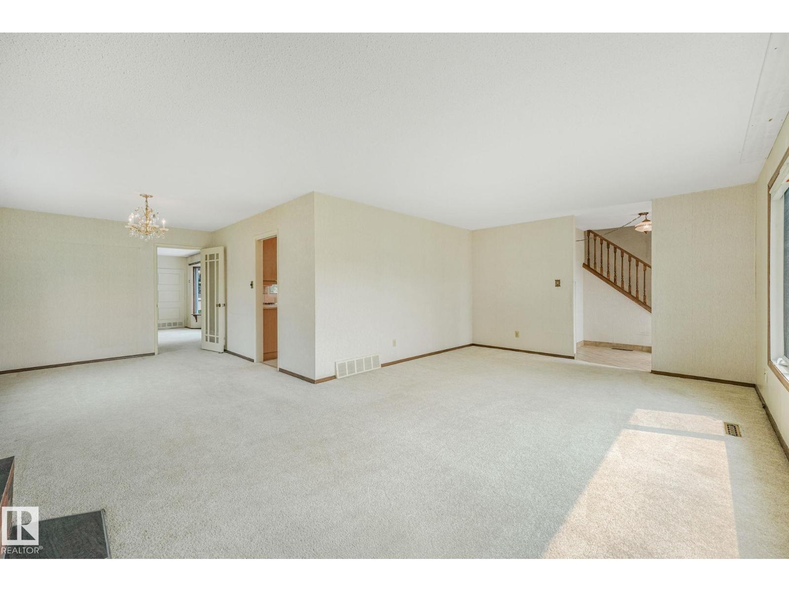 13320 79 Av NW, Edmonton, Alberta  T5R 3G5 - Photo 9 - E4496622