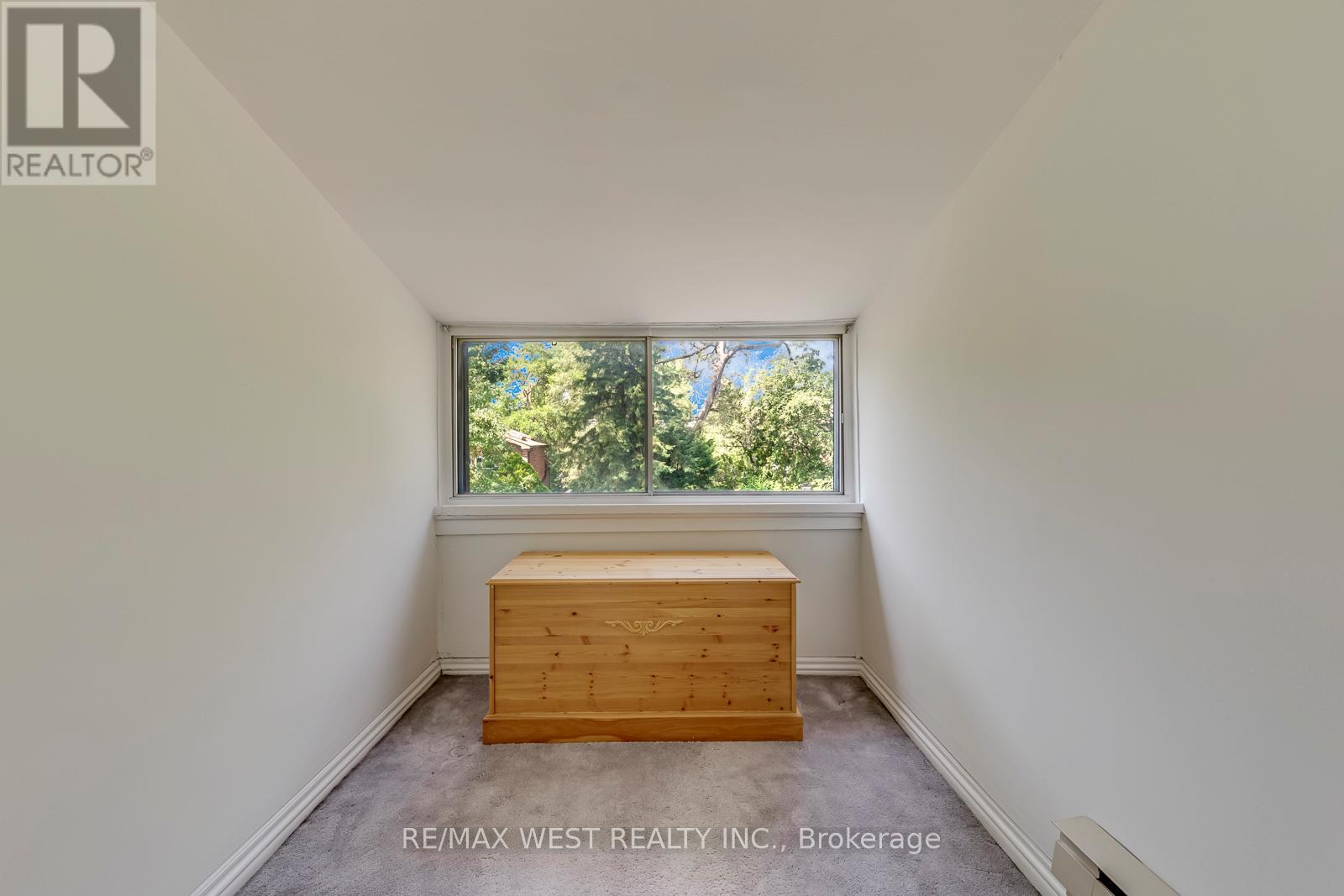 170 Pacific Avenue, Toronto, Ontario  M6P 2P5 - Photo 26 - W13513718