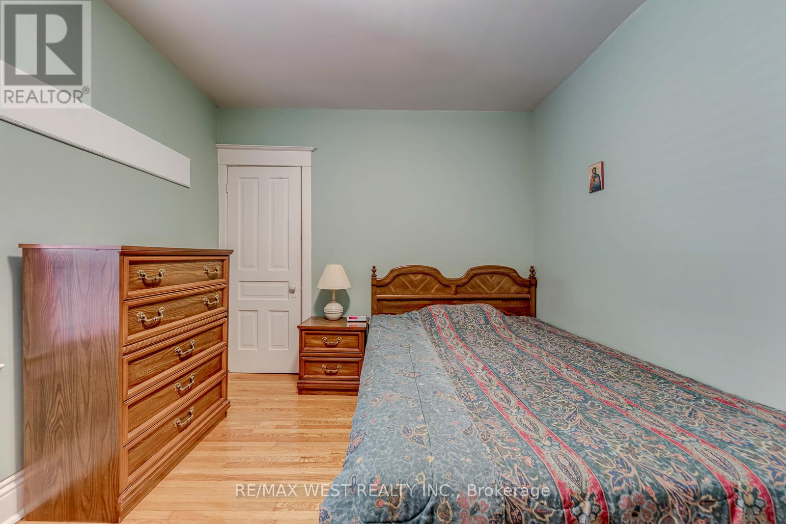 170 Pacific Avenue, Toronto, Ontario  M6P 2P5 - Photo 29 - W13513718
