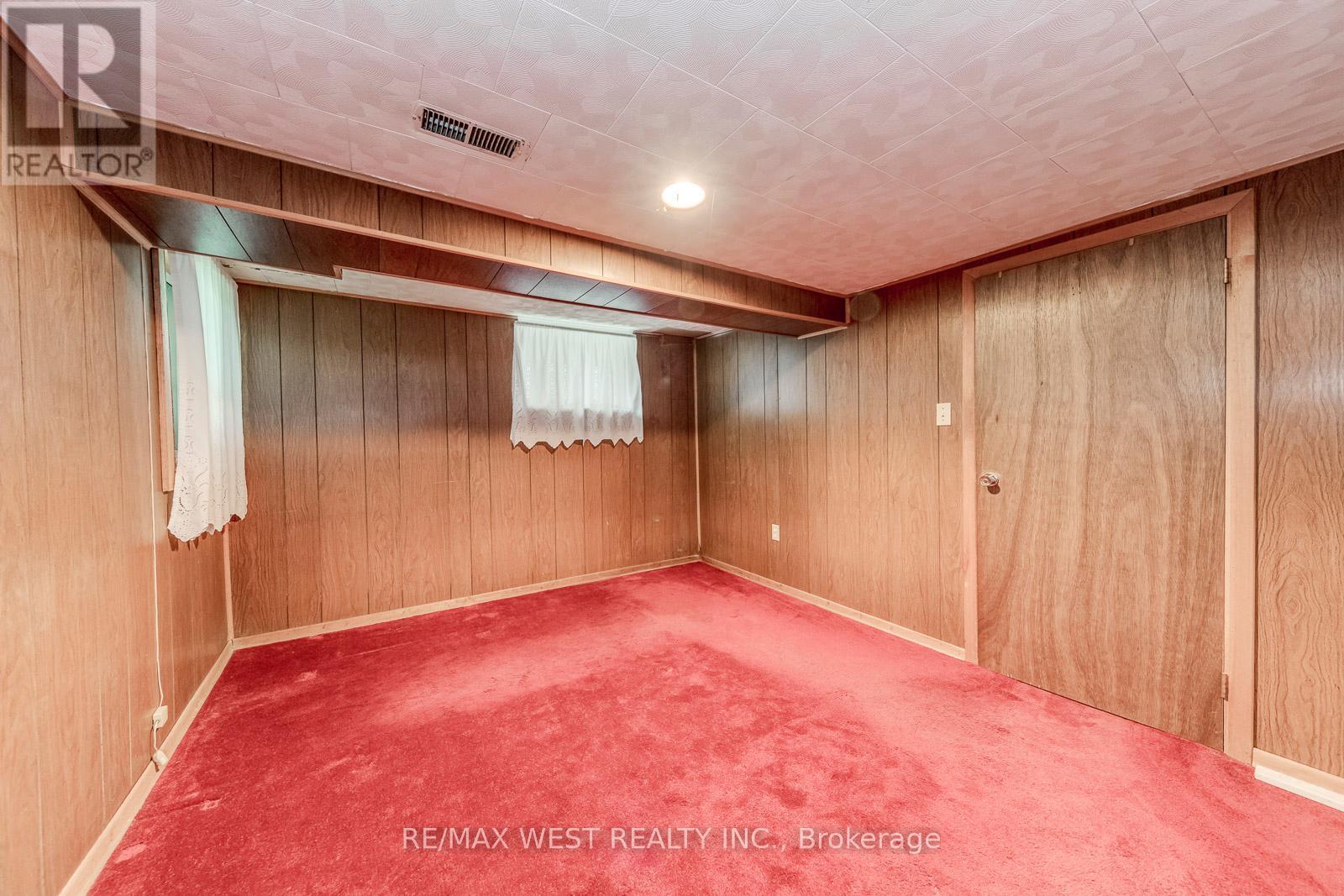 170 Pacific Avenue, Toronto, Ontario  M6P 2P5 - Photo 38 - W13513718