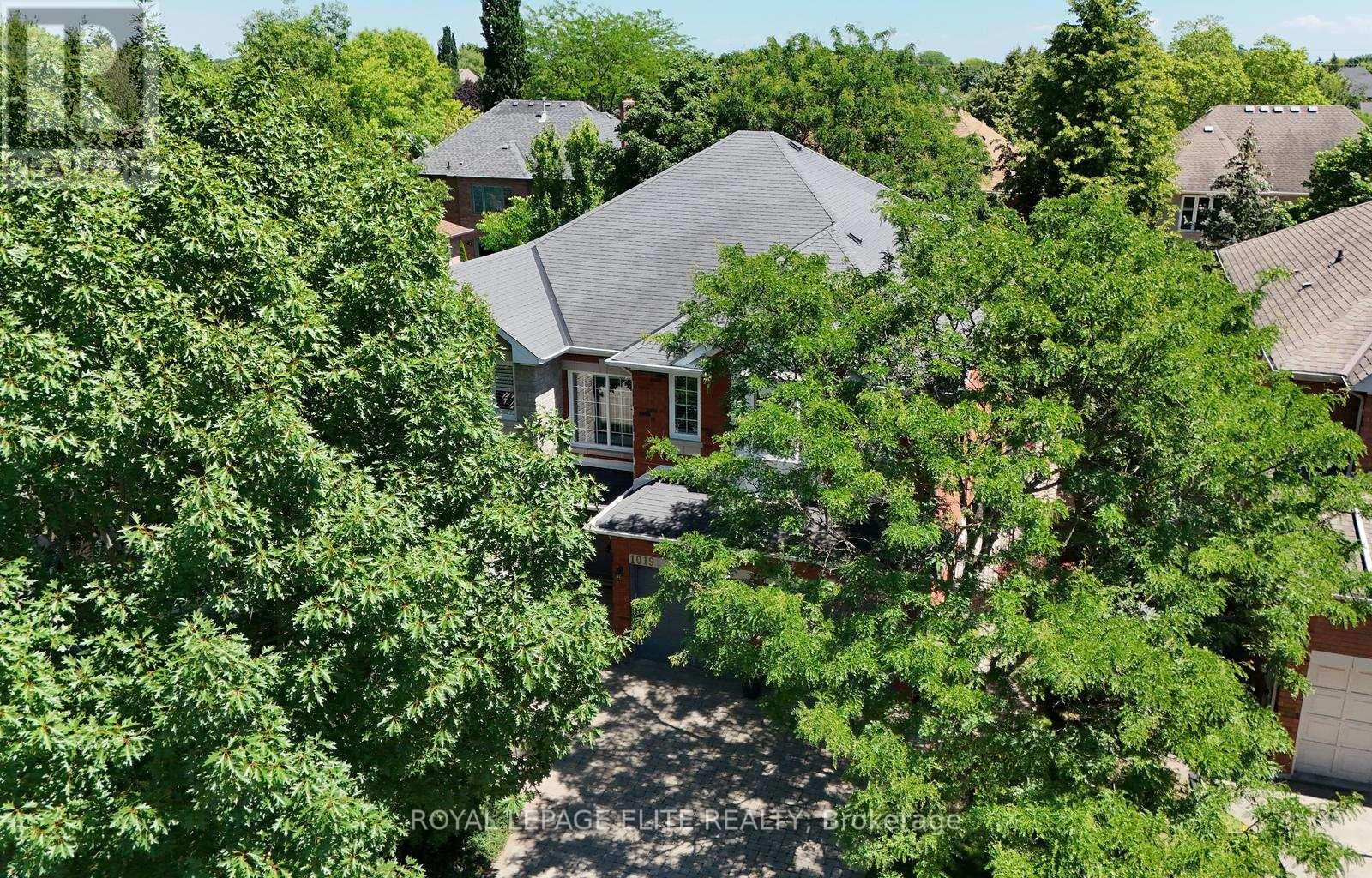 1019 Skyvalley Crescent, Oakville, Ontario  L6M 3L2 - Photo 3 - W13513742