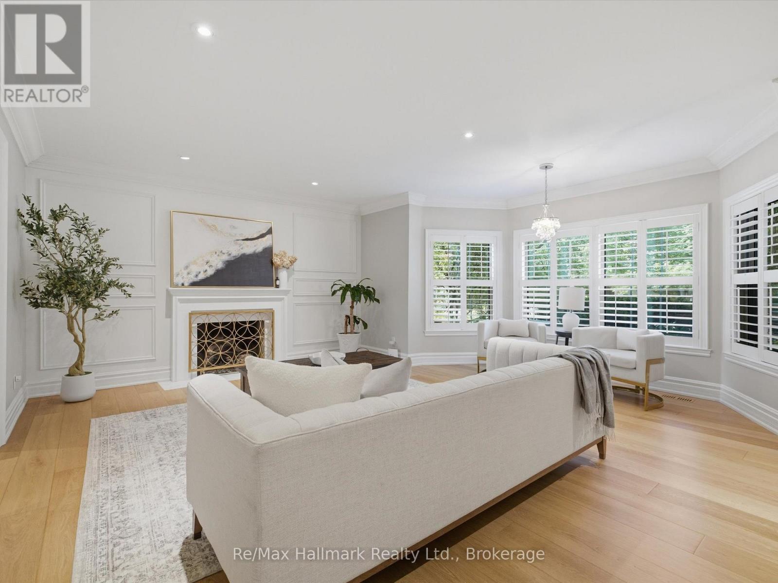153 Cairncroft Road, Oakville, Ontario  L6J 4L8 - Photo 5 - W13512502