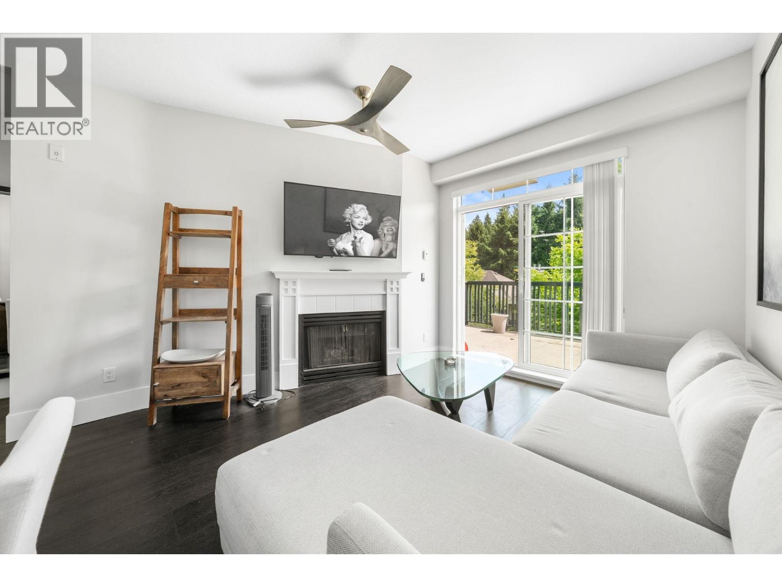 404 5605 HAMPTON PLACE