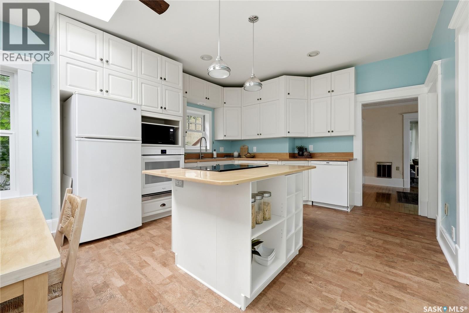 3008 Victoria Avenue, Regina, Saskatchewan  S4T 1K9 - Photo 10 - SK041262