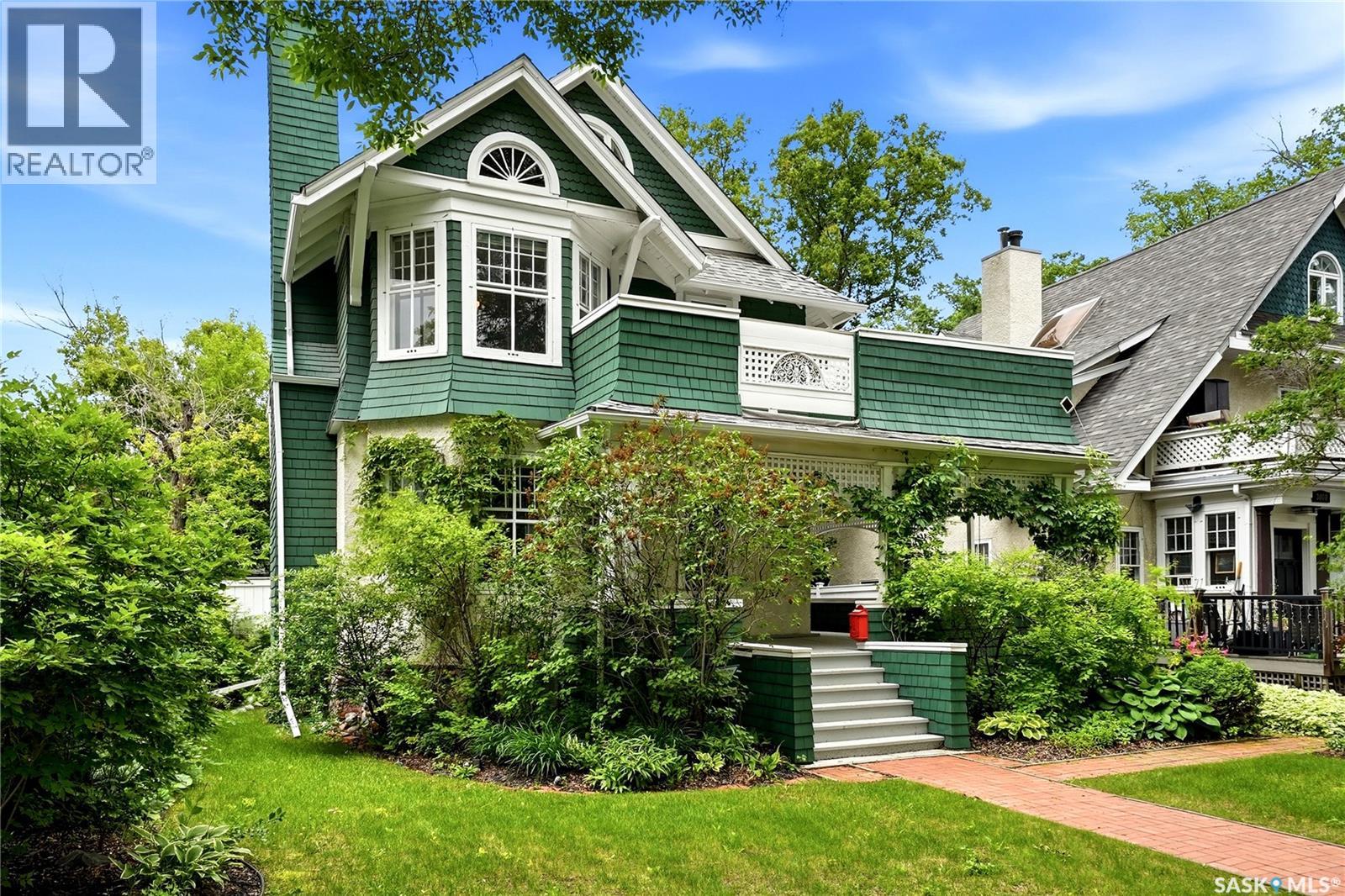 3008 Victoria Avenue, Regina, Saskatchewan  S4T 1K9 - Photo 2 - SK041262