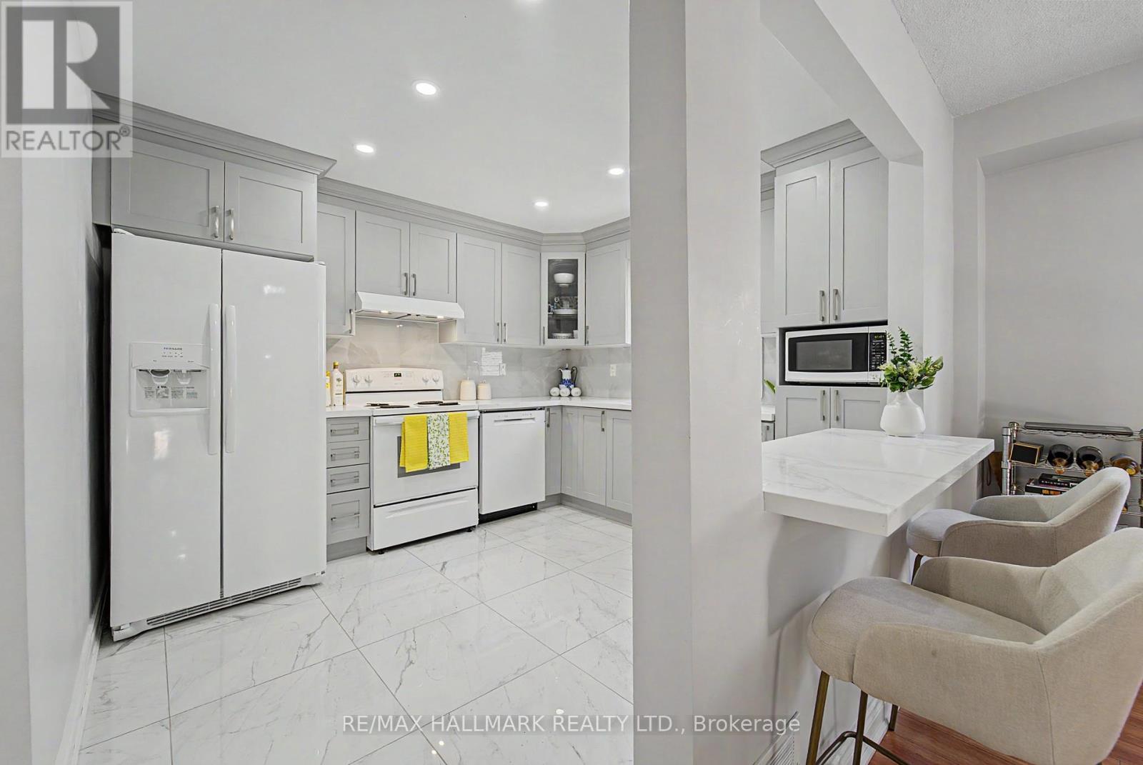 108 Winter Gardens Trail, Toronto, Ontario  M1C 3N7 - Photo 6 - E13503690