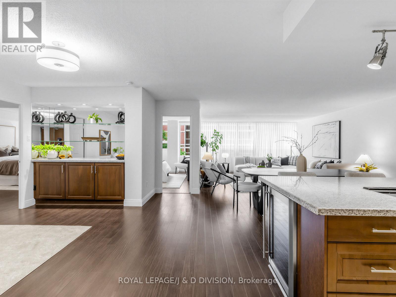 304 - 71 Charles Street E, Toronto, Ontario  M4Y 2T3 - Photo 14 - C13513608