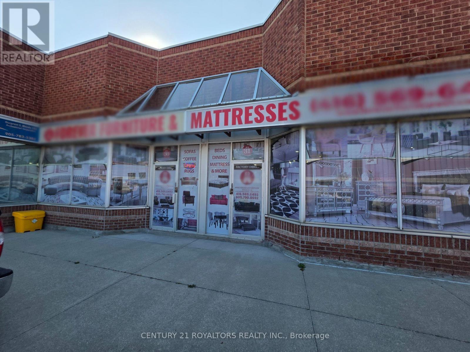 30,31 - 2565 STEELES AVENUE E, Brampton, Ontario
