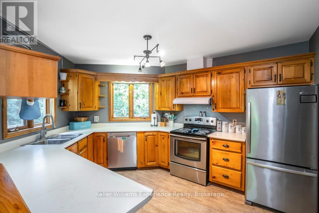 14 Oneida Crescent, Tiny, Ontario  L9M 0B2 - Photo 10 - S13513998
