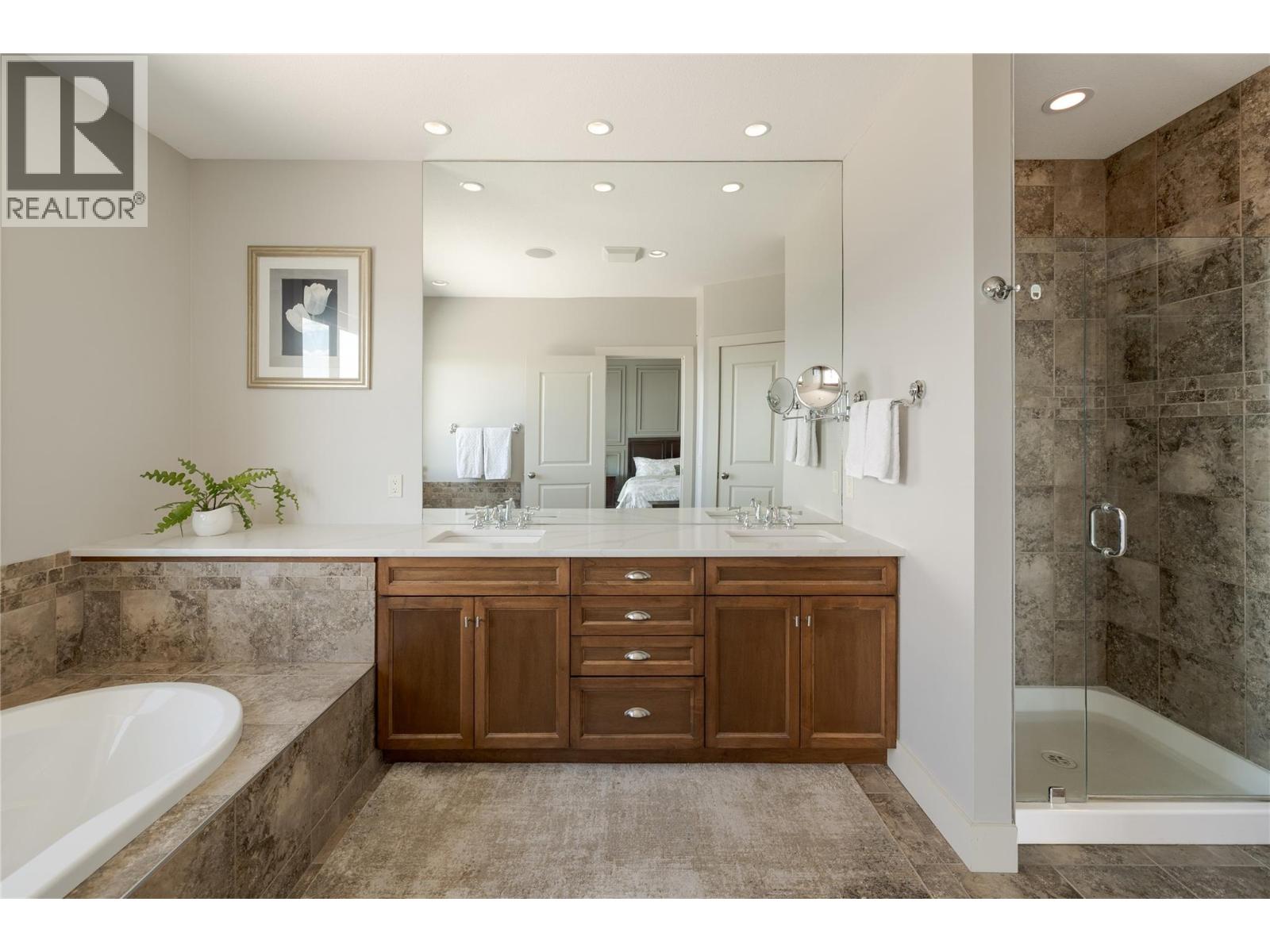 888 Hewetson Avenue, Kelowna, British Columbia  V1W 5C9 - Photo 34 - 10391856