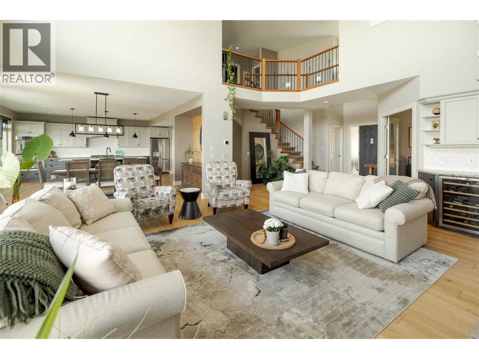 888 Hewetson Avenue, Kelowna, British Columbia  V1W 5C9 - Photo 7 - 10391856