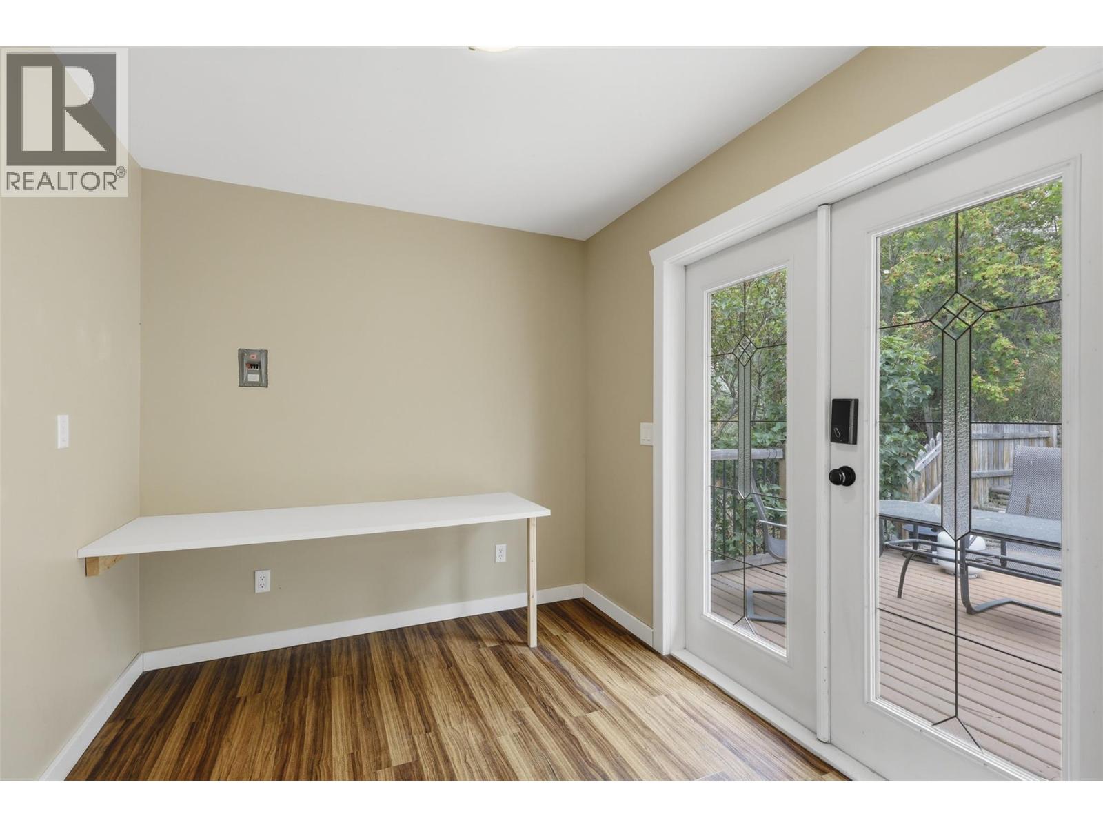 Listing image 13
