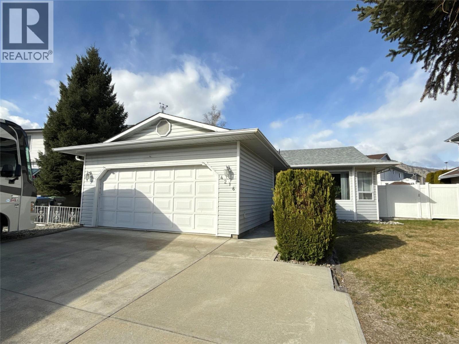 4216 Lobelia Drive, Osoyoos, British Columbia  V0H 1V1 - Photo 1 - 10379207